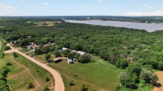 7635 Mississippi Trail, Hastings, MN 55033