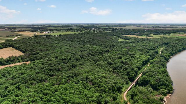 7635 Mississippi Trail, Hastings, MN 55033