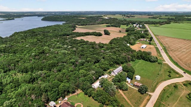 7635 Mississippi Trail, Hastings, MN 55033