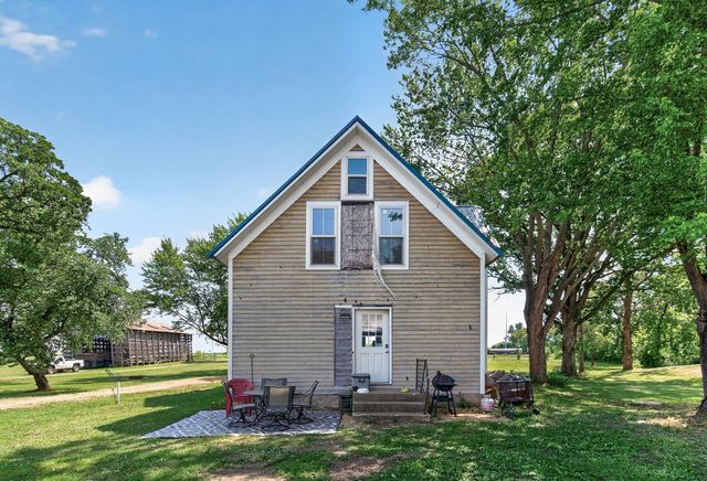 7635 Mississippi Trail, Hastings, MN 55033