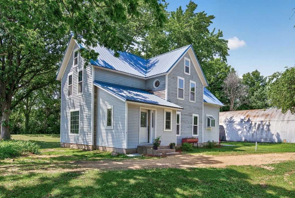 7635 Mississippi Trail, Hastings, MN 55033 — photo 2