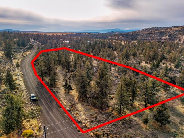 9745 NW Placer Lane, Terrebonne, OR 97760