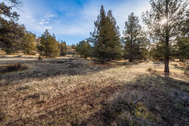 9745 NW Placer Lane, Terrebonne, OR 97760