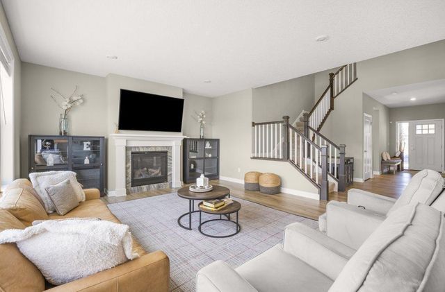 14781 109th Avenue N, Maple Grove, MN 55369