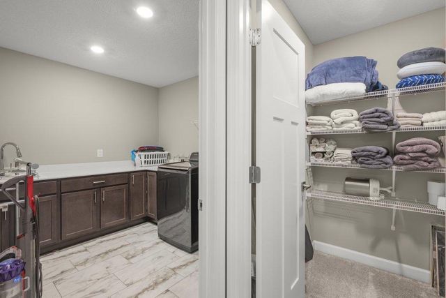 14781 109th Avenue N, Maple Grove, MN 55369