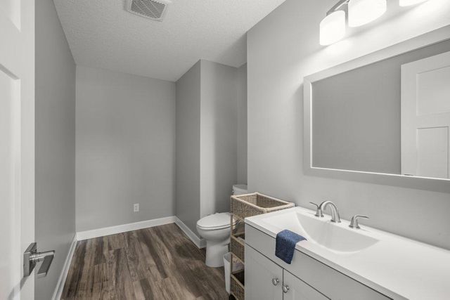 14781 109th Avenue N, Maple Grove, MN 55369