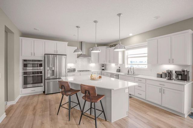 14781 109th Avenue N, Maple Grove, MN 55369