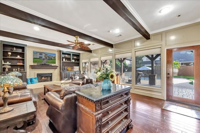 1627 Lake Bluff Drive, El Lago, TX 77586