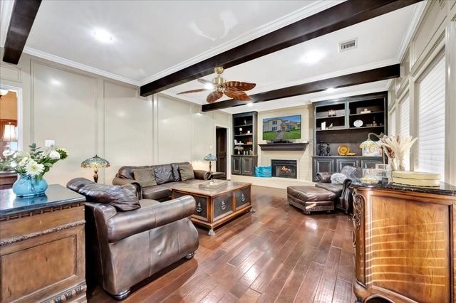 1627 Lake Bluff Drive, El Lago, TX 77586