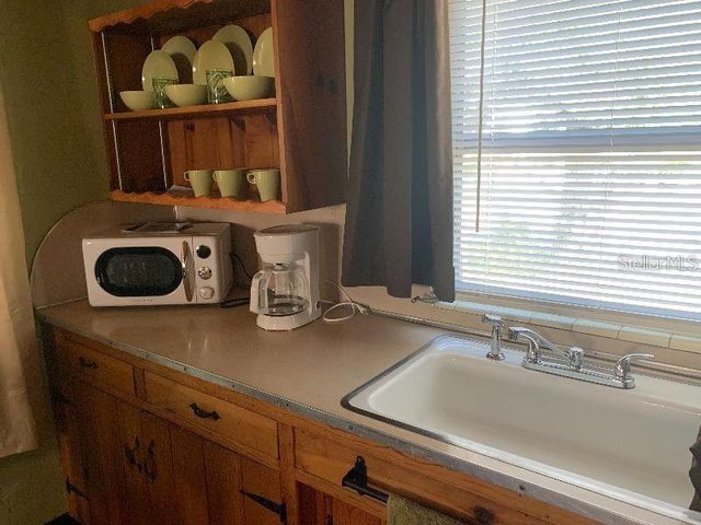 750 CHARLIE TAYLOR ROAD, Plant City, FL 33566