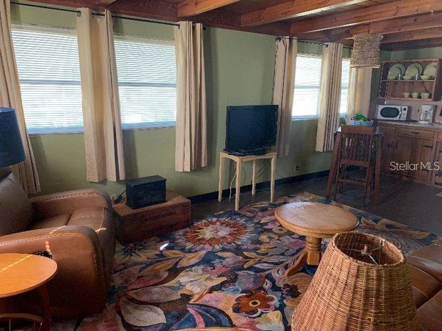 750 CHARLIE TAYLOR ROAD, Plant City, FL 33566