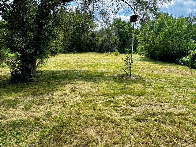 4227 E Sheridan Avenue, Des Moines, IA 50317