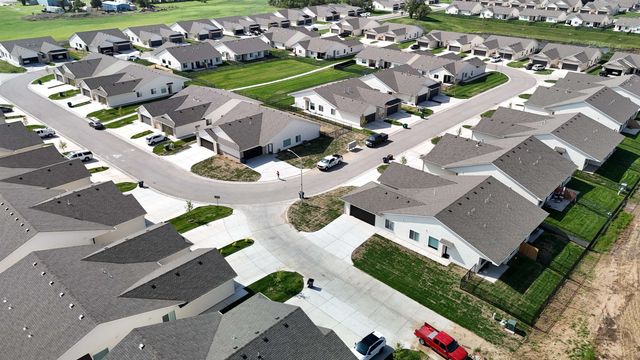 6815 W Kollmeyer St, Wichita, KS 67205