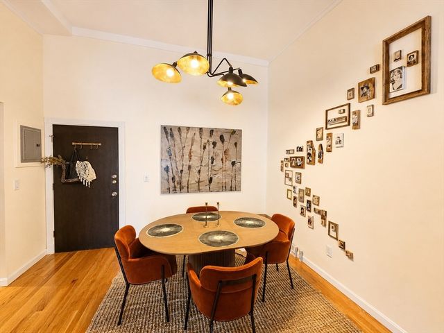 55 Broadlawn Park 16B, Boston, MA 02467