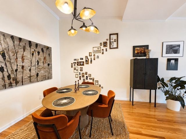 55 Broadlawn Park 16B, Boston, MA 02467