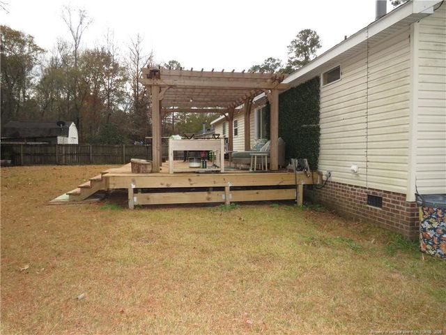 85 Country Walk Lane, Sanford, NC 27332