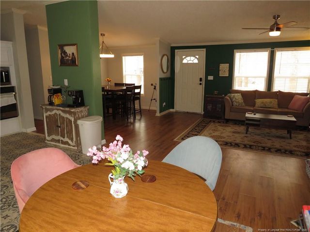 85 Country Walk Lane, Sanford, NC 27332