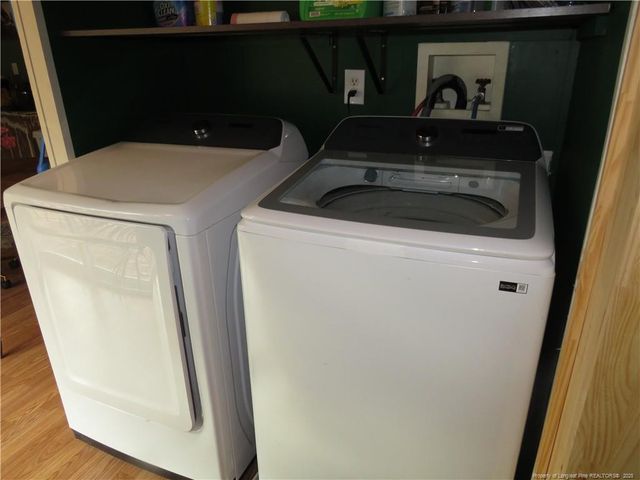 85 Country Walk Lane, Sanford, NC 27332