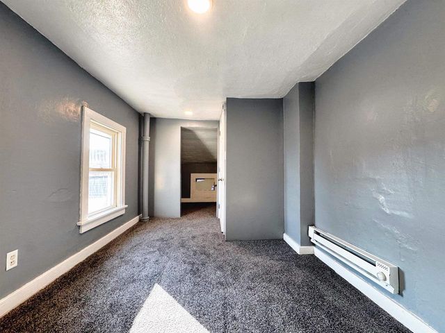 705 11TH AVENUE, Menominee, MI 49858