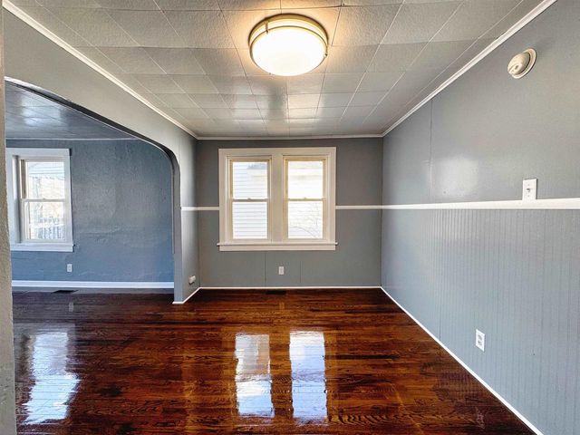 705 11TH AVENUE, Menominee, MI 49858