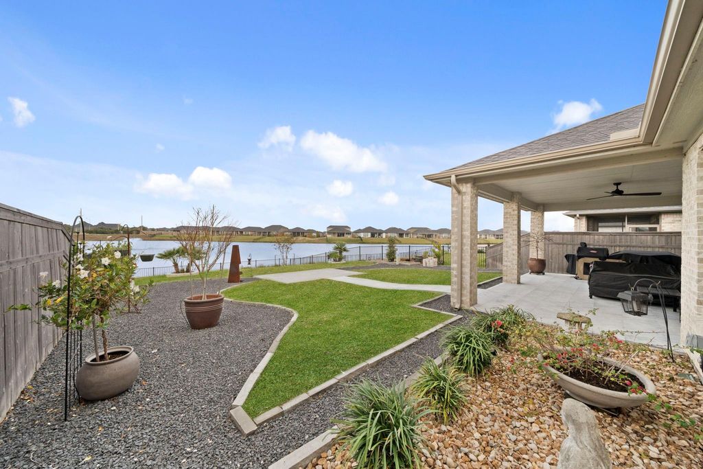 29154 Rustic Orchard Lane, Fulshear, TX 77441