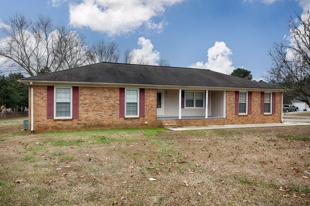 2134 Ready Section Rd, Toney, AL 35773