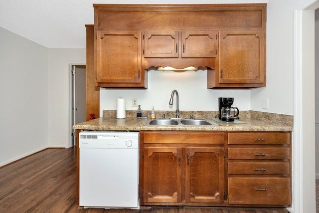 2134 Ready Section Rd, Toney, AL 35773