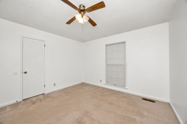 2134 Ready Section Rd, Toney, AL 35773