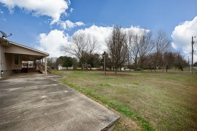 2134 Ready Section Rd, Toney, AL 35773