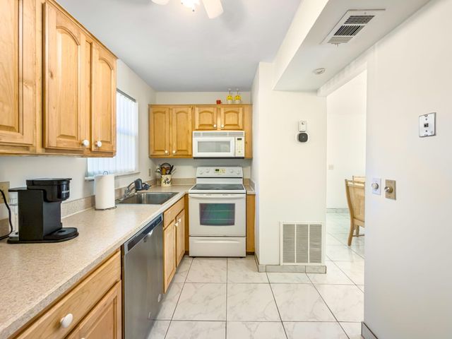 352 Lake Frances Drive, West Palm Beach, FL 33411