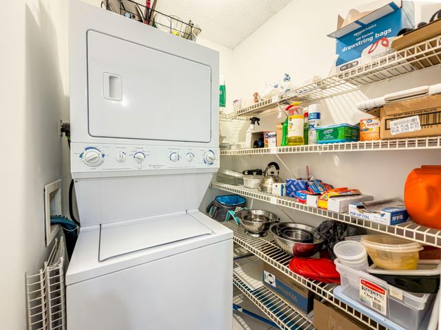 352 Lake Frances Drive, West Palm Beach, FL 33411