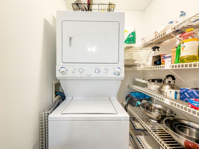 352 Lake Frances Drive, West Palm Beach, FL 33411