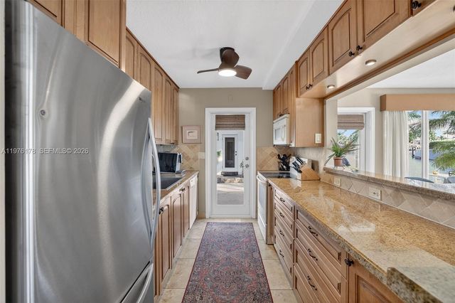 180 Isle Of Venice Dr 121, Fort Lauderdale, FL 33301