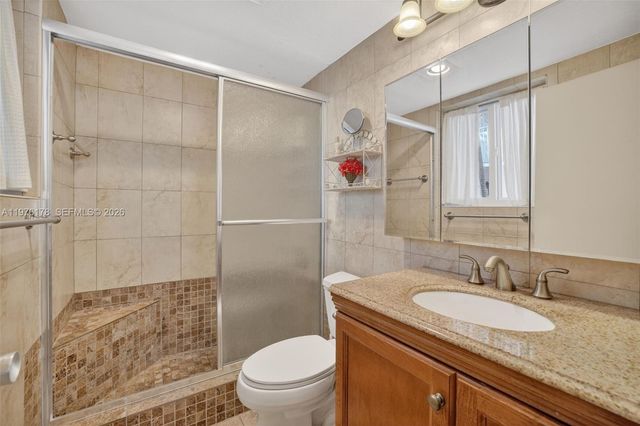 180 Isle Of Venice Dr 121, Fort Lauderdale, FL 33301