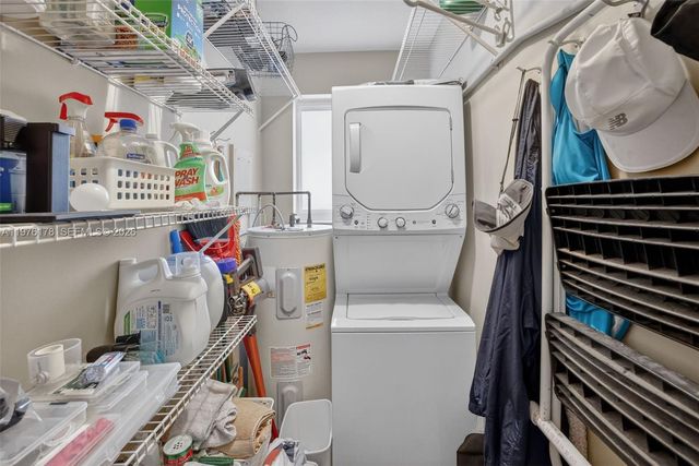 180 Isle Of Venice Dr 121, Fort Lauderdale, FL 33301