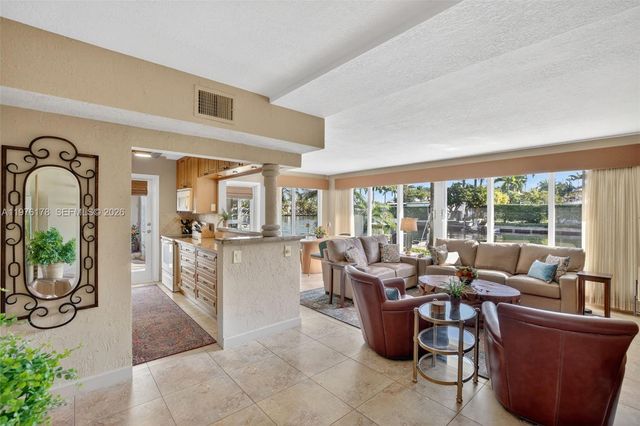 180 Isle Of Venice Dr 121, Fort Lauderdale, FL 33301