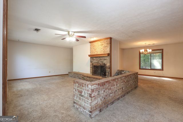 112 Fountain Head, Peachtree City, GA 30269