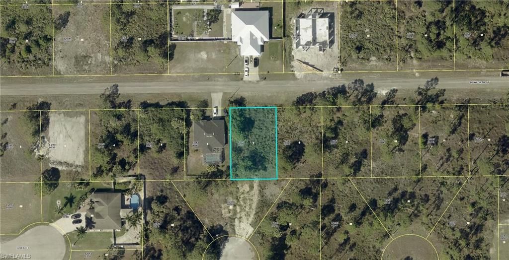 1040 Danforth ST, Lehigh Acres, FL 33974
