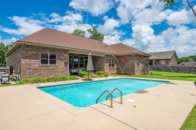 113 Winter Oak Place, Hot Springs, AR 71913