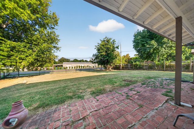 621 N Union Place, Tulsa, OK 74127