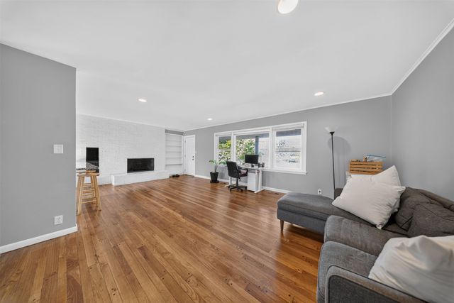 621 N Union Place, Tulsa, OK 74127