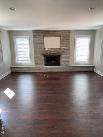 7354 Balson Avenue, University City, MO 63130