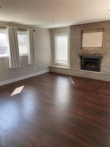 7354 Balson Avenue, University City, MO 63130