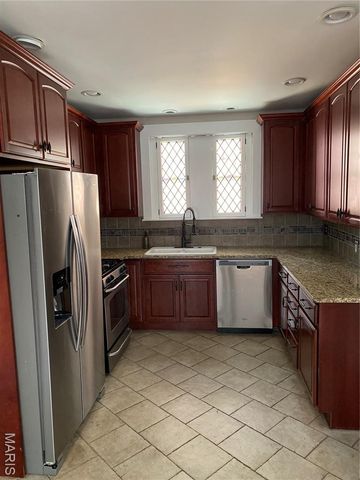 7354 Balson Avenue, University City, MO 63130