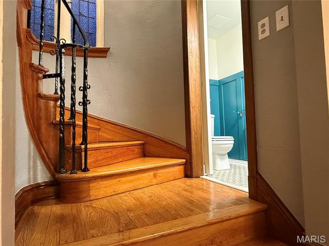 7354 Balson Avenue, University City, MO 63130