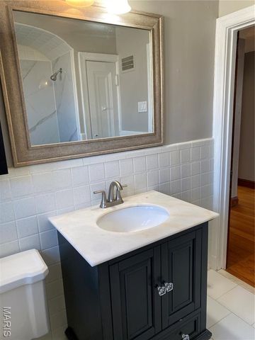 7354 Balson Avenue, University City, MO 63130