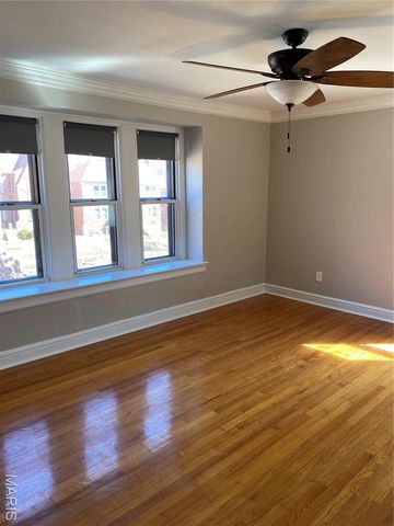 7354 Balson Avenue, University City, MO 63130