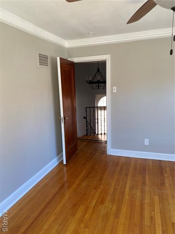 7354 Balson Avenue, University City, MO 63130