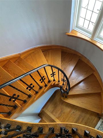 7354 Balson Avenue, University City, MO 63130