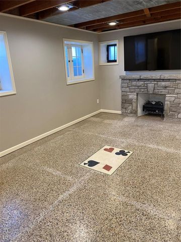 7354 Balson Avenue, University City, MO 63130